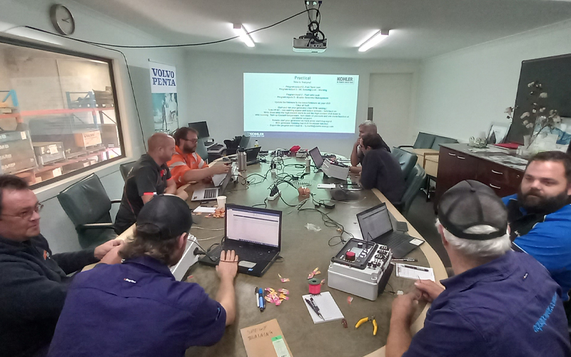 Στα αγγλικά: Clarke Energy Delivers Specialised Training to Aqua Power Marine Service Technicians