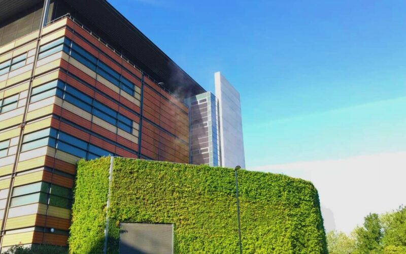 Beyond Electricity: How CCHP Systems Transform Data Center Efficiency and Resilience