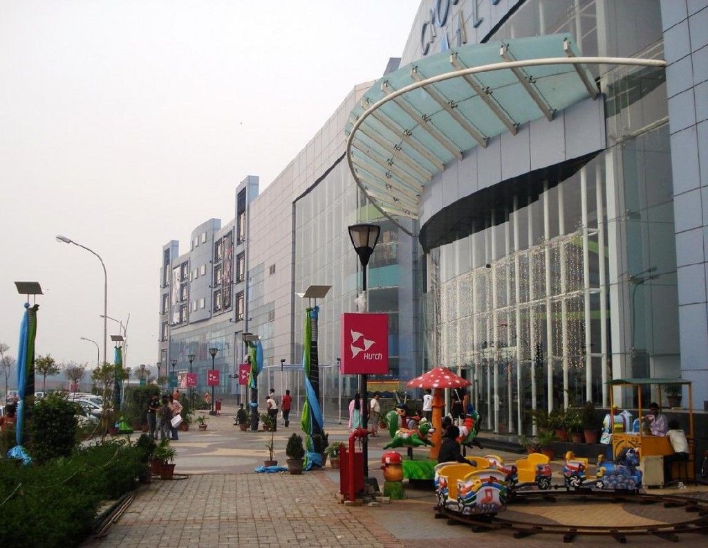 Crossriver Mall New Delhi has Combined Cooling and Power Facility